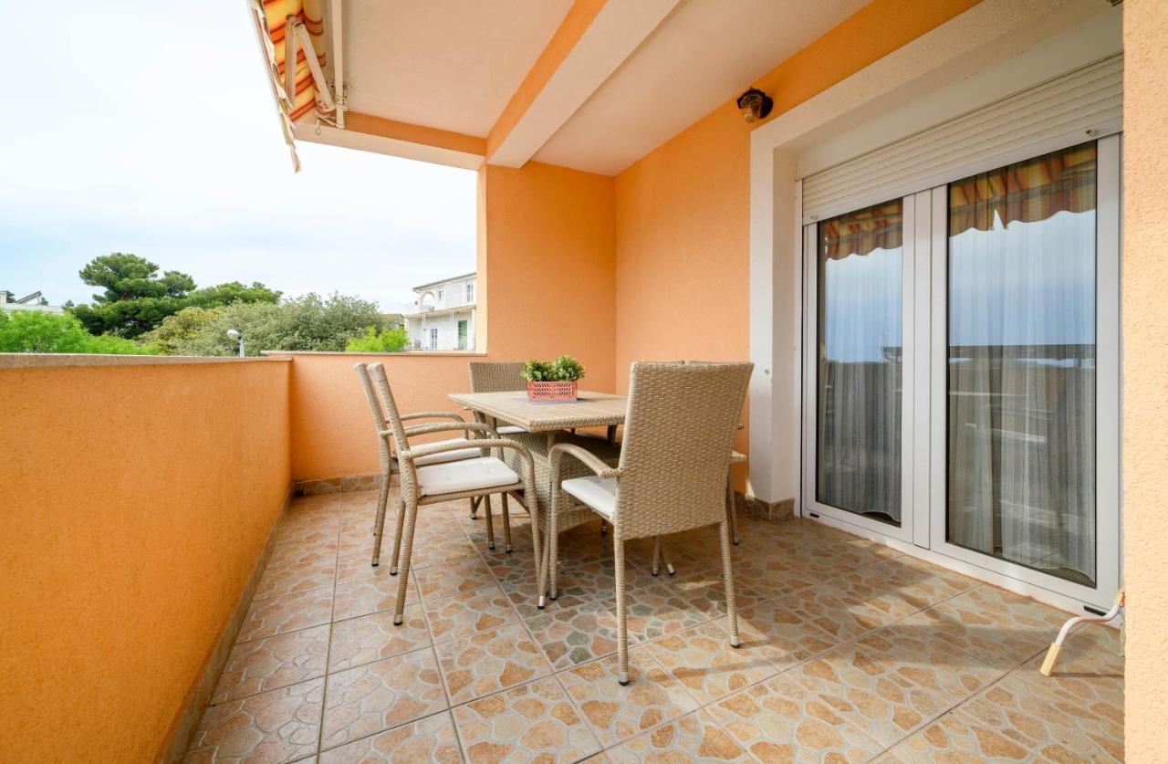 Apartment Malibu Жаборич Экстерьер фото